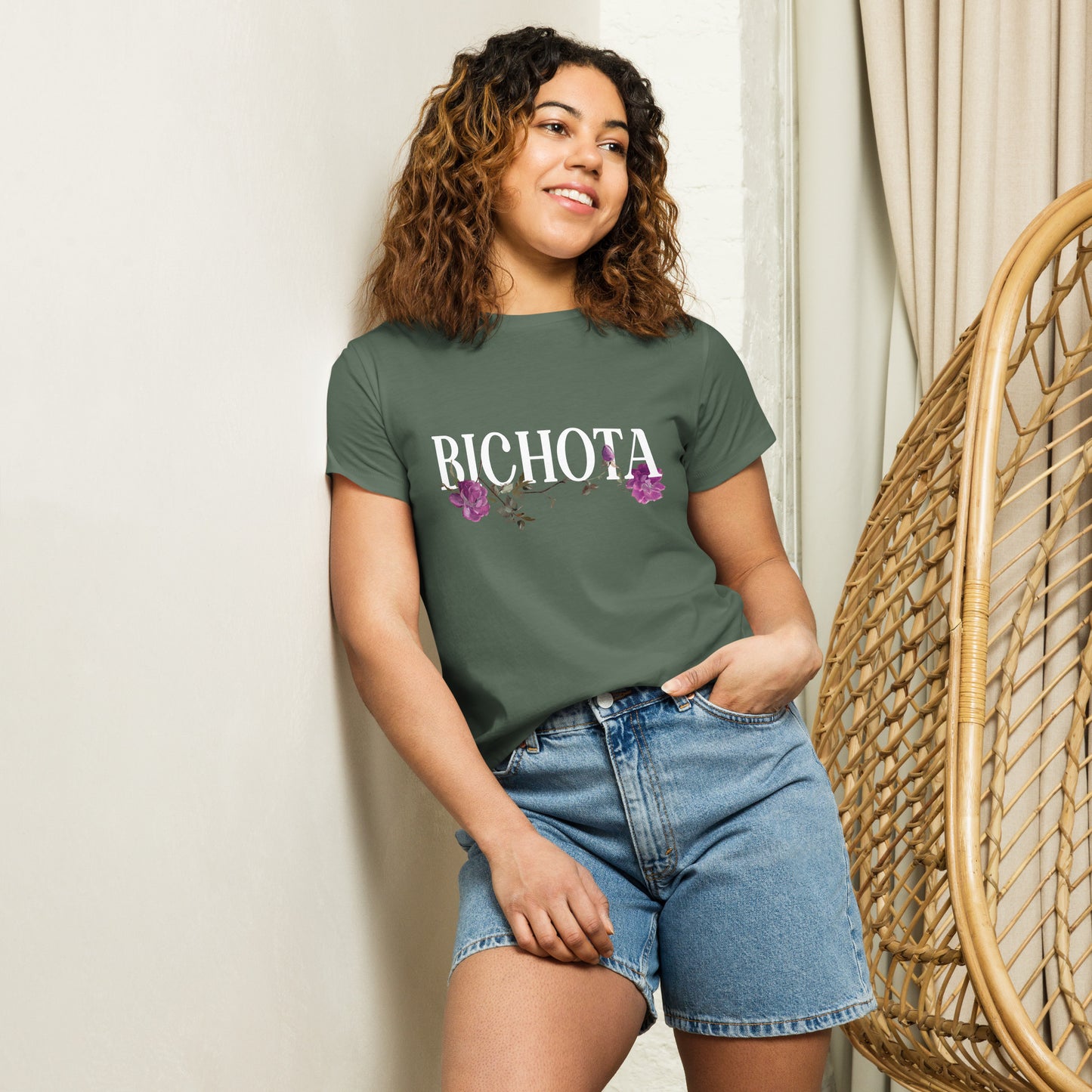 Bichota-Women’s high-waisted t-shirt