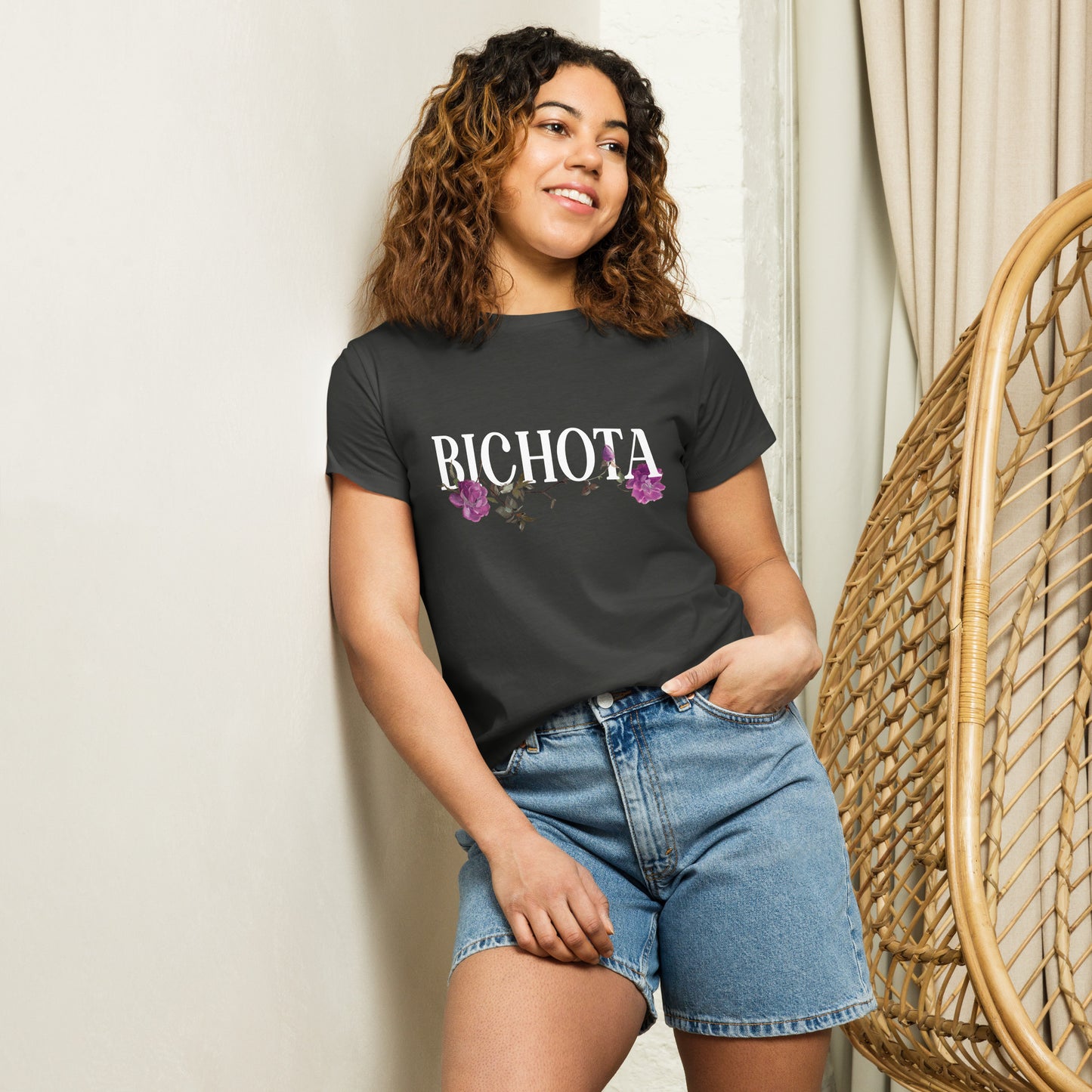 Bichota-Women’s high-waisted t-shirt